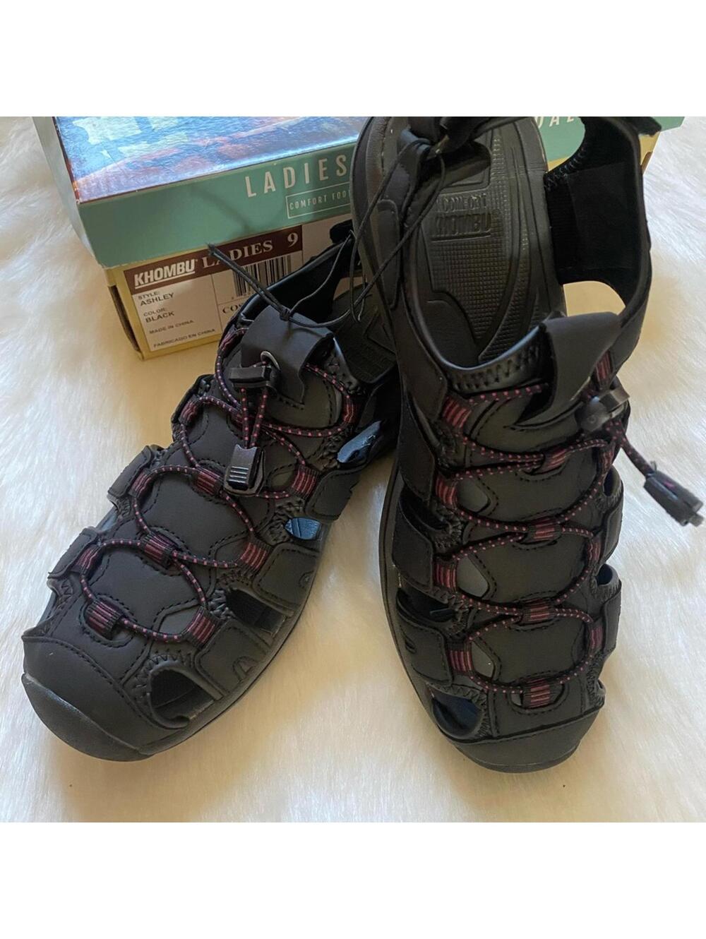 Khombu Women's Ashley Black Comfort Active Sandals, Size 9